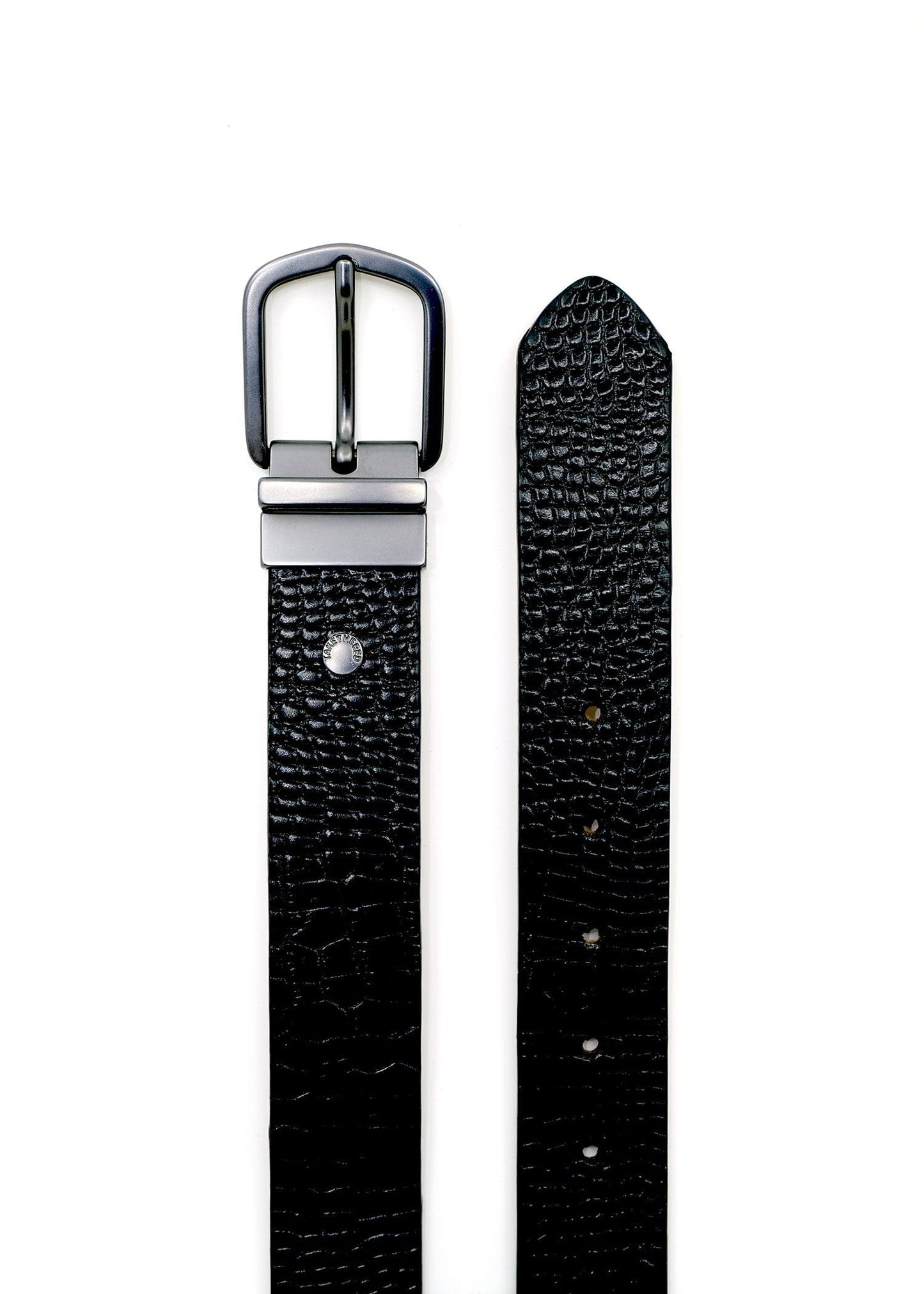 Top-down view of Pitch Black alligator-embossed Two-Face Belt with a reversible matte black buckle.