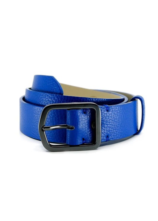 Coiled Betty Blue Grunge Belt in vibrant pebble-grain leather with a sleek matte black buckle and matching loop.